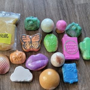 Bath bombs with crystals